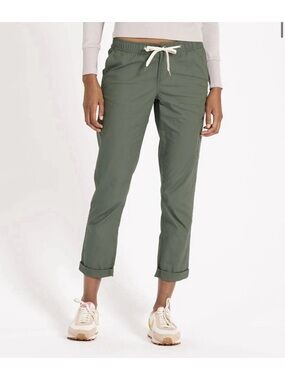 Vuori Olive Drawstring Cropped Pants